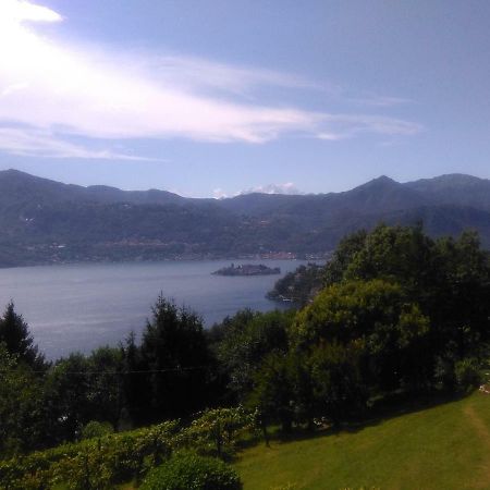 Terrazza sul lago Ameno Esterno foto