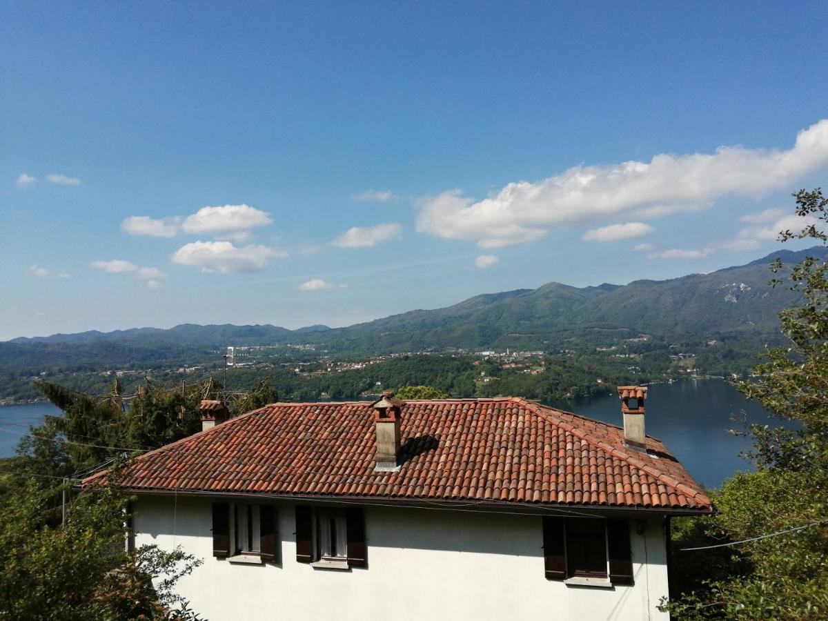 Terrazza sul lago Ameno Esterno foto